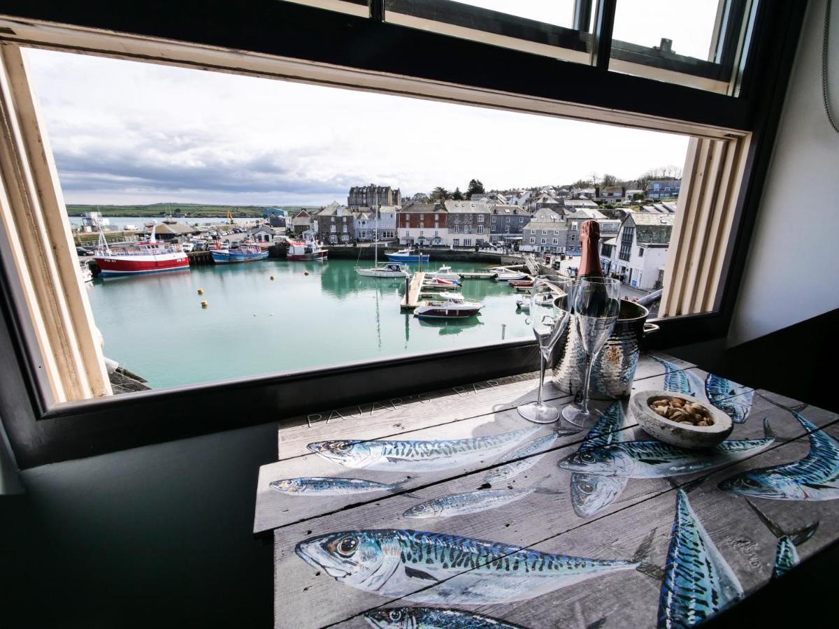 Padstow Escapes - Pajar Luxury Penthouse Apartment Exteriör bild
