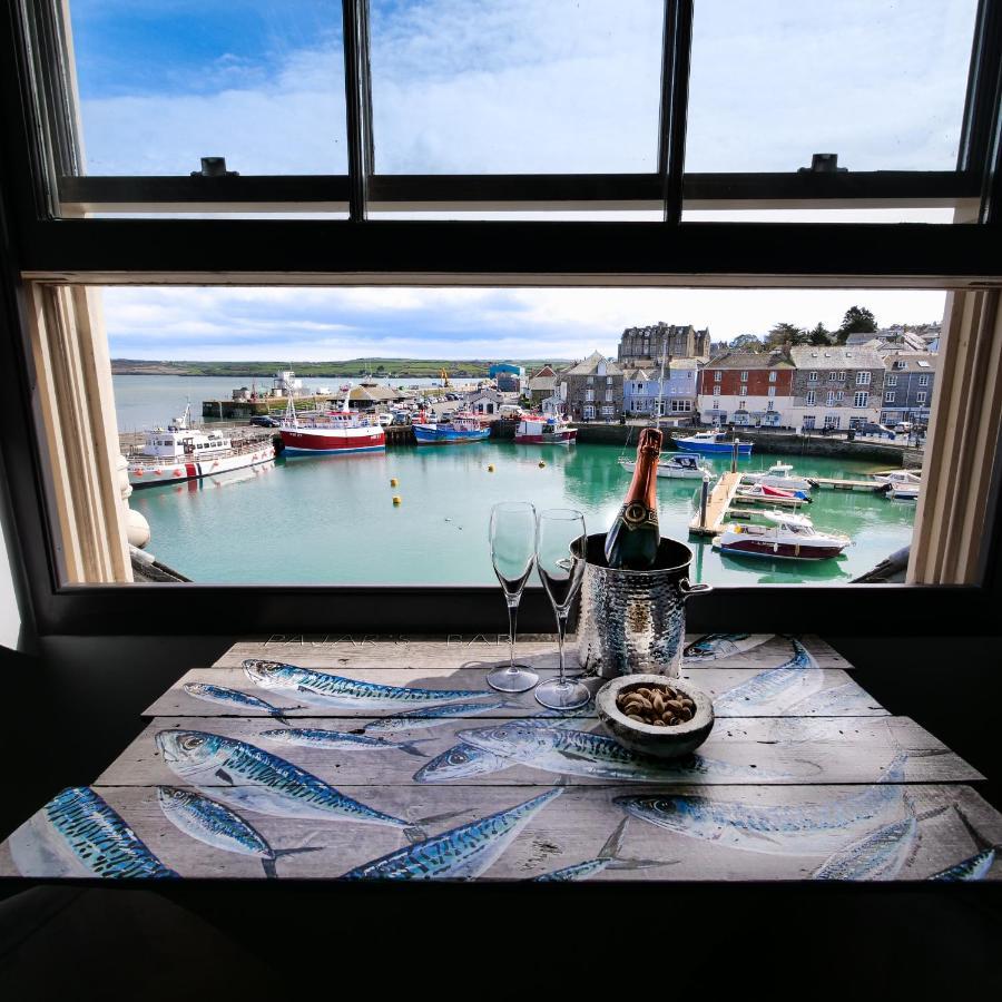 Padstow Escapes - Pajar Luxury Penthouse Apartment Exteriör bild