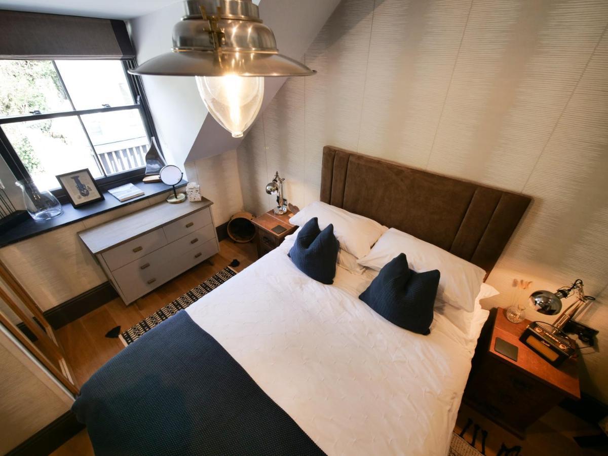 Padstow Escapes - Pajar Luxury Penthouse Apartment Exteriör bild