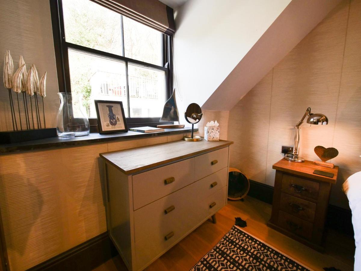 Padstow Escapes - Pajar Luxury Penthouse Apartment Exteriör bild